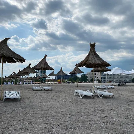 Dincolo De Nori-mamaia * Mamaia
